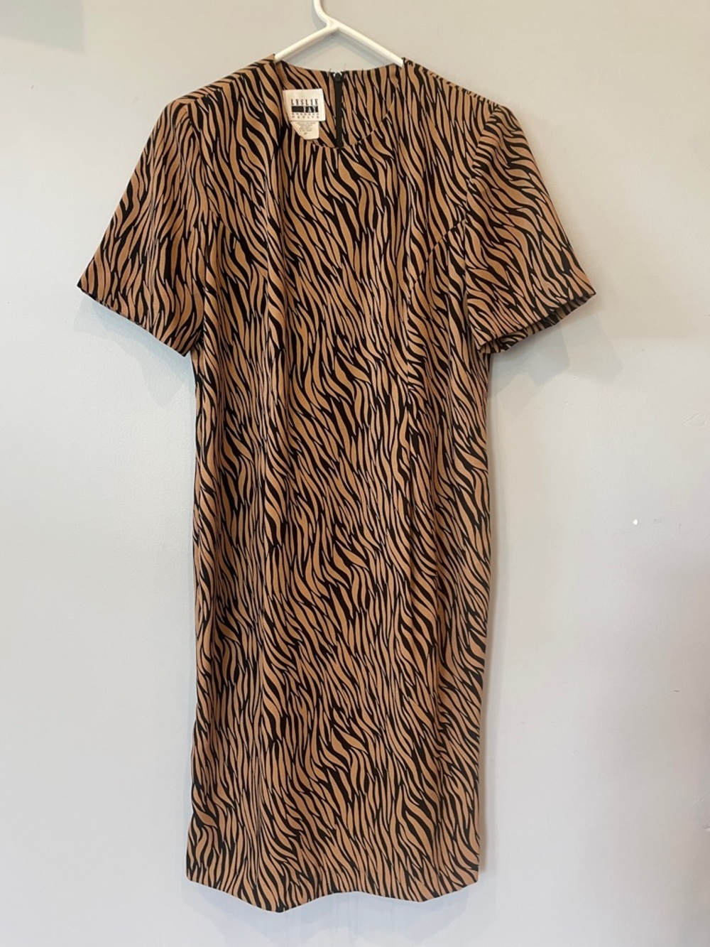 Brown and Black Zebra-Stripe Midi Dress vintage size 6 petite zips n back